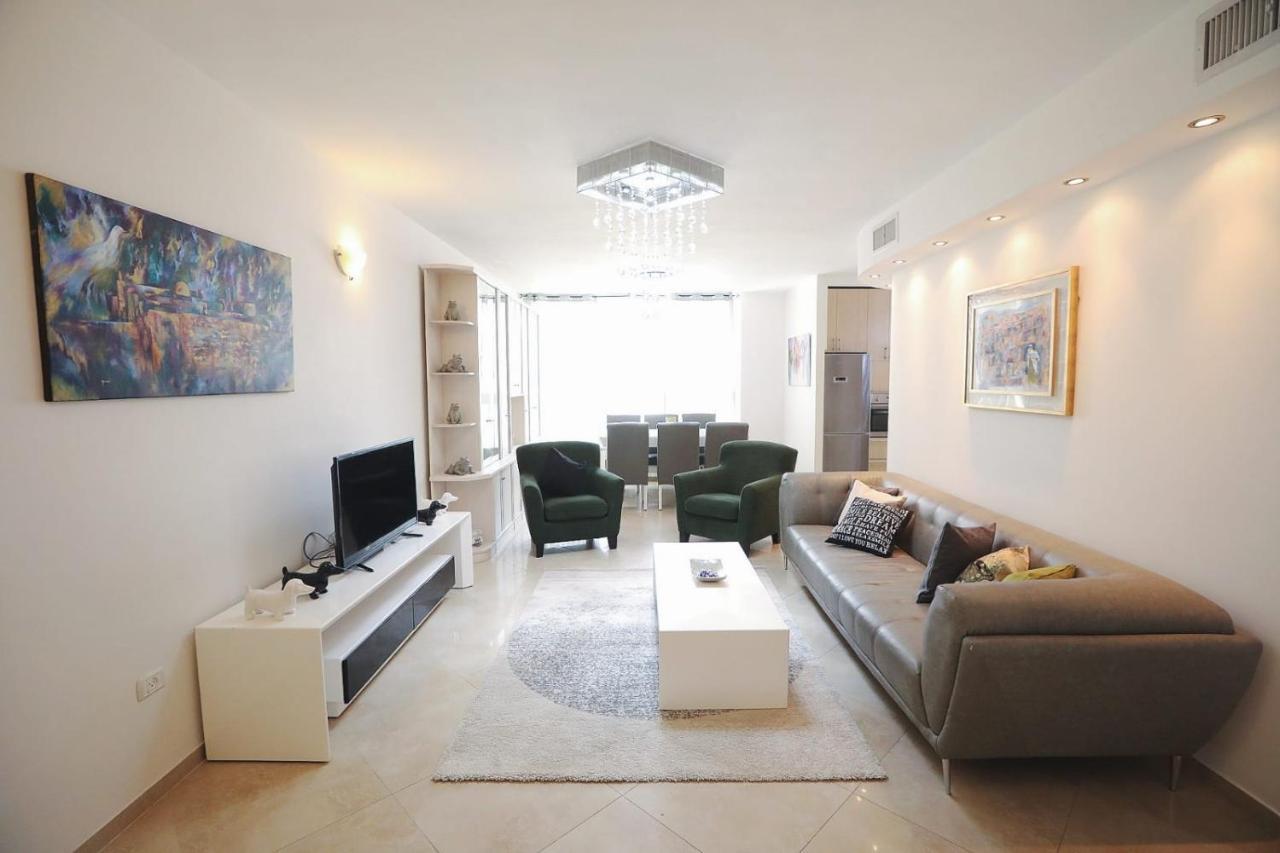 Art Apartment In Mamila - Parking Best Location 2 Jérusalem Extérieur photo